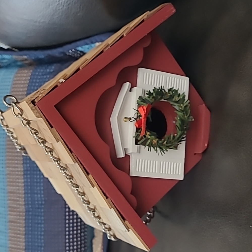 Wren bird house